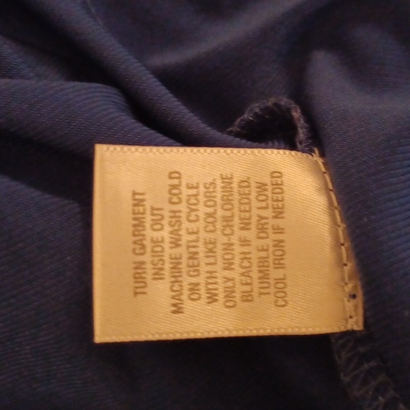 Dressbarn sparkly tank - Picture 6 of 6